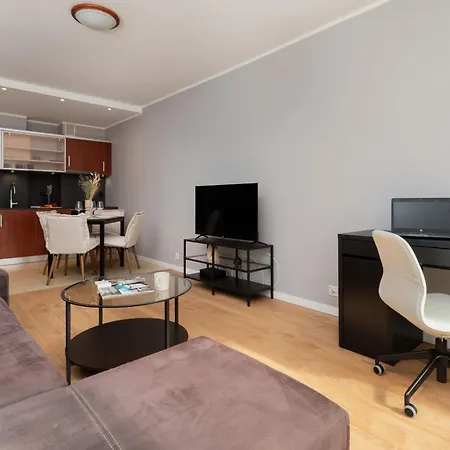 Dlugie Ogrody Spacious In The City Center By Renters 그단스크