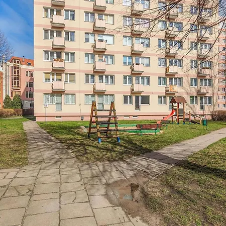 Dlugie Ogrody Spacious In The City Center By Renters *